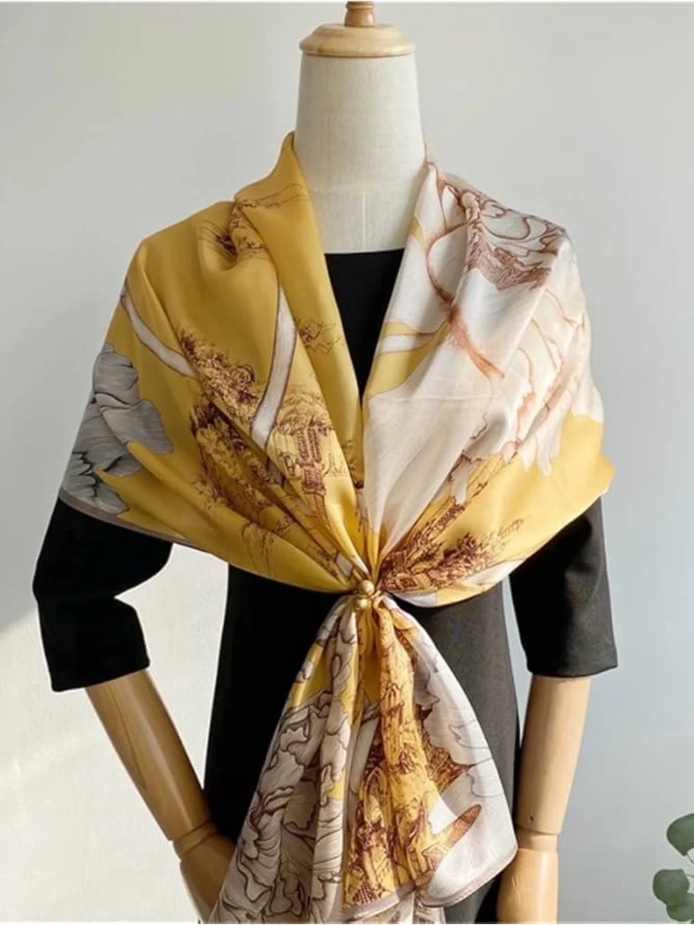 Lot of 2 Unbranded Large Yellow and Beige and Silk Yellow Red Green Silk